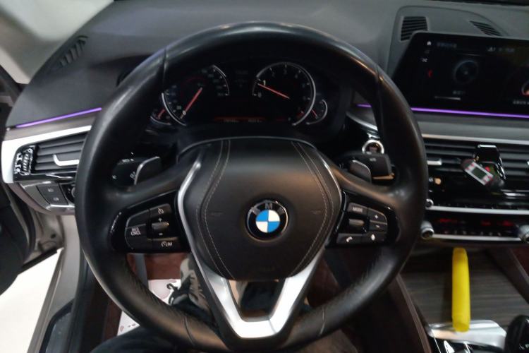 Used BMW 5 Series 2018 530Li xDrive Luxury Package
