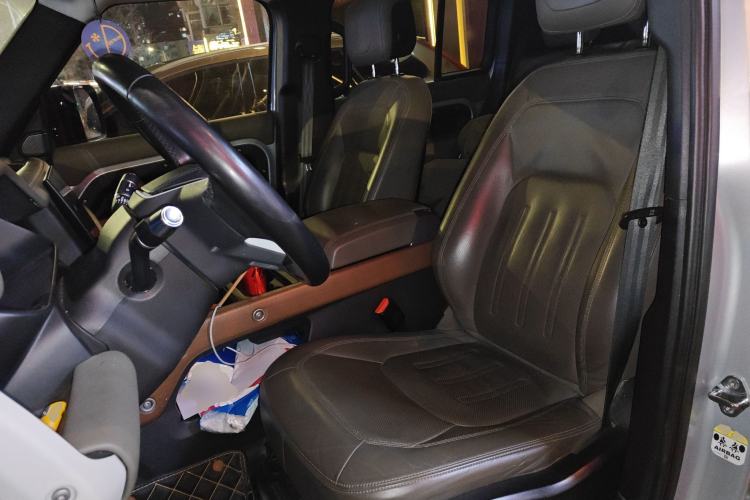 Used Land Rover Defender 2022 110 P400 Dark Edition