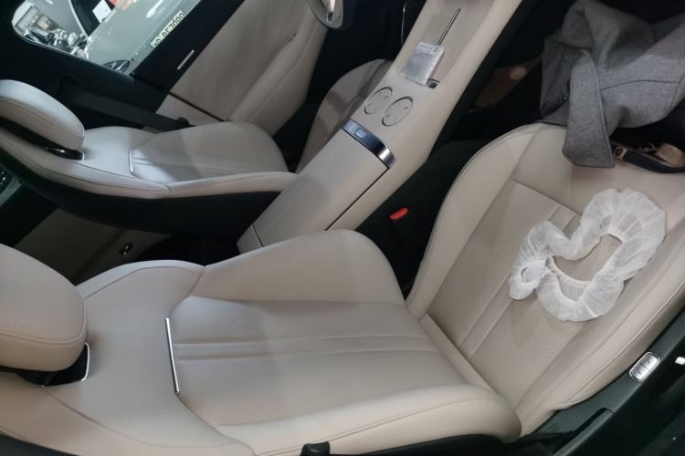 Used  YU7 2025 Ultra-Long Range Rear-Wheel Drive Version