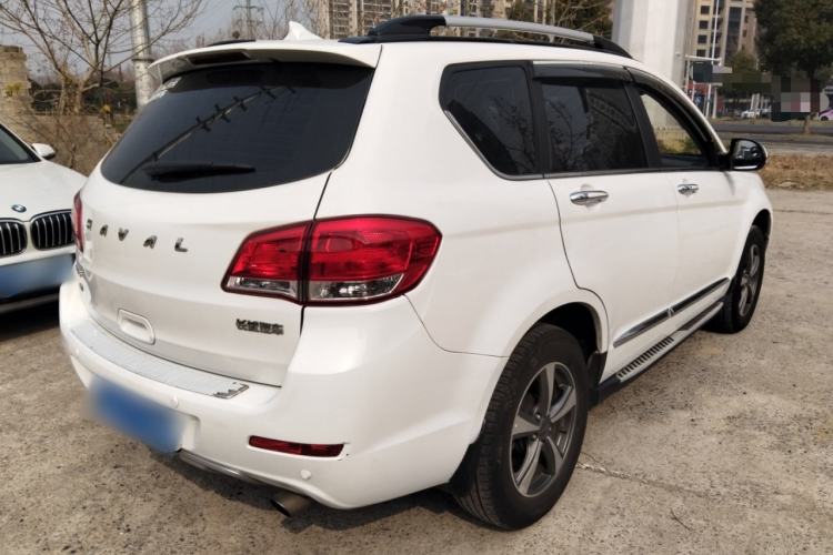Used Haval H6 2016 Upgraded Model 1.5T Automatic Two-Wheel Drive Elite Version
