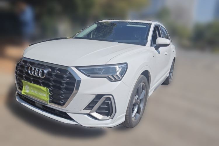 Used Audi Q3 2020 35 TFSI Fashion Dynamic Model