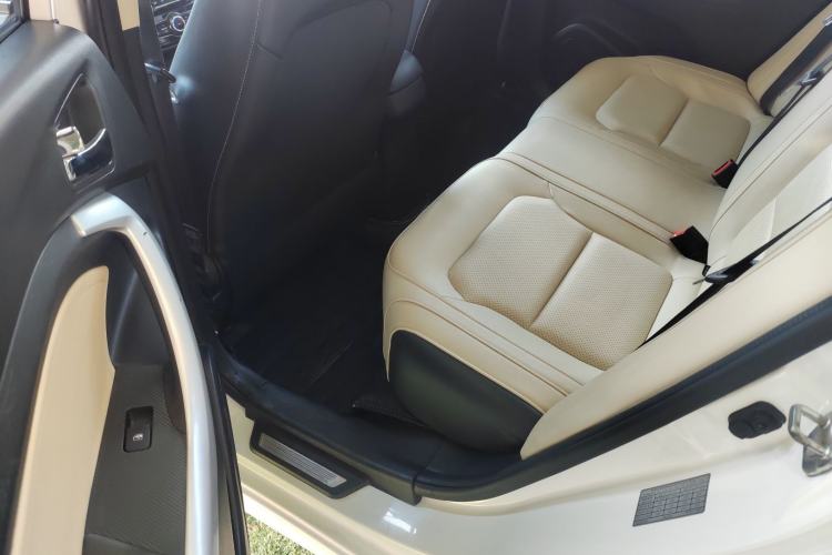 Used Changan Alsvin V7 2015 1.6L Automatic Enjoyment Model China IV Standard
