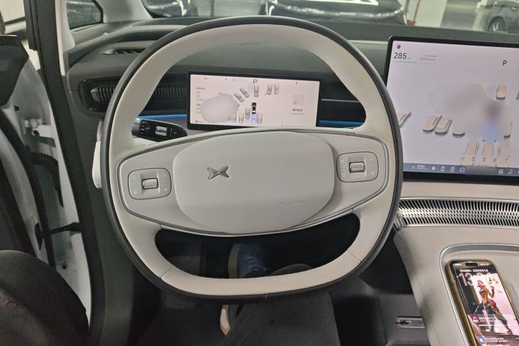 Used XPeng X9 2025 650 Long-Range Max
