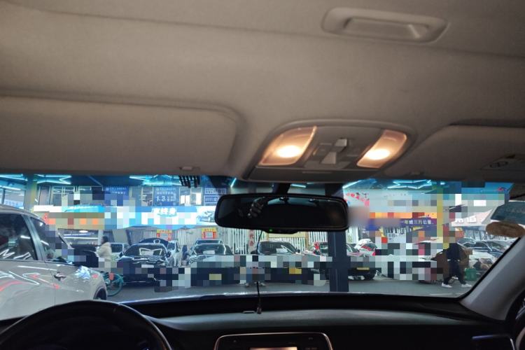 Used Kia K5 2017 2.0L Automatic 15th Anniversary Special Edition LUX
