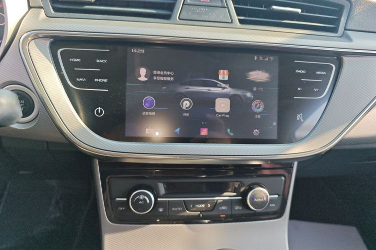 Used Geely Auto Emgrand GL 2018 1.4T DCT Elite Smart Connectivity Version
