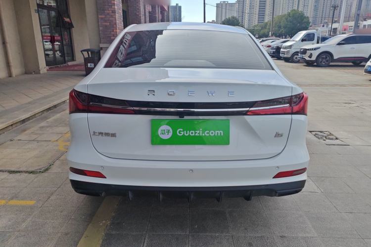 Used Roewe i5 2023 1.5L Manual Comfort Edition
