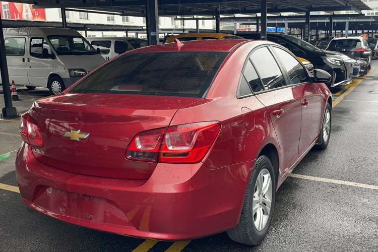 Used Chevrolet Cruze 2015 1.5L Classic SE AT
