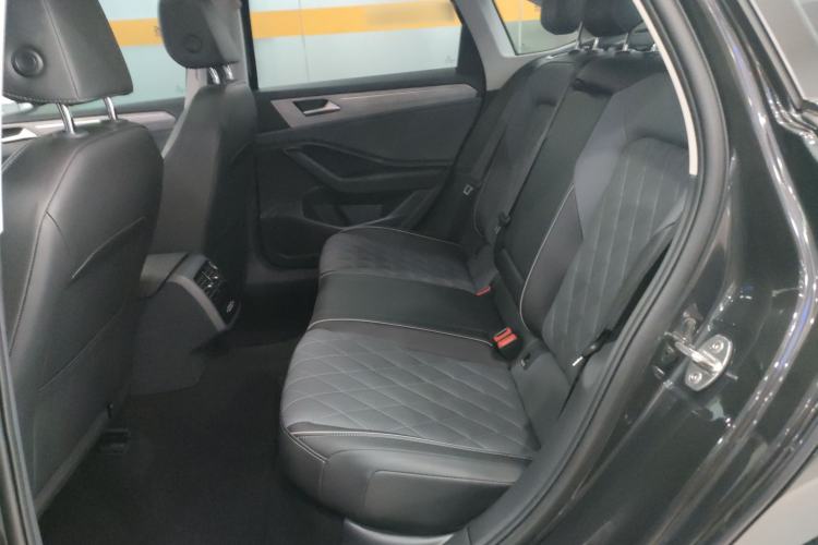 Used Volkswagen Sagitar 2025 300TSI DSG Excellence Edition