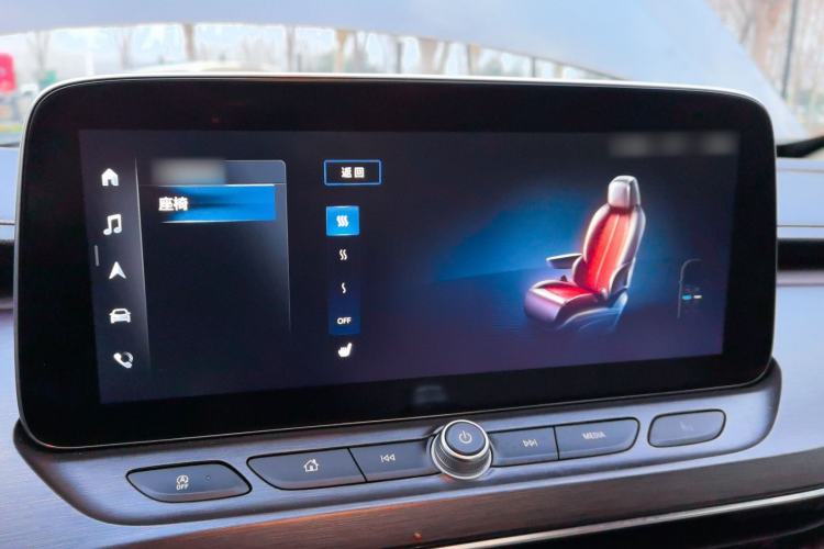 Used Buick GL8 2022 Land Executive Class 652T Prestige Model