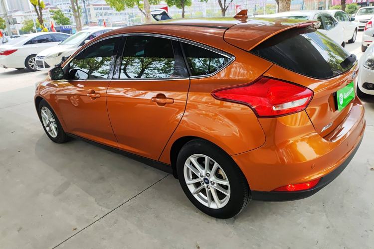 Used Ford Focus 2017 Hatchback 1.6L Automatic Fashion Edition Smart Drive Version
