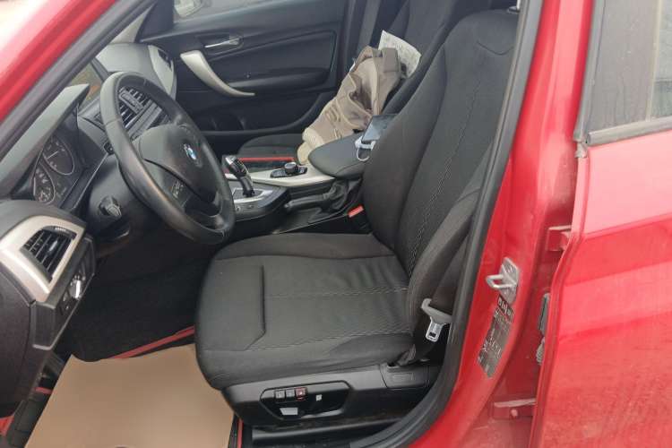 Used BMW 1 Series 2013 Facelifted 118i Leading Edition
