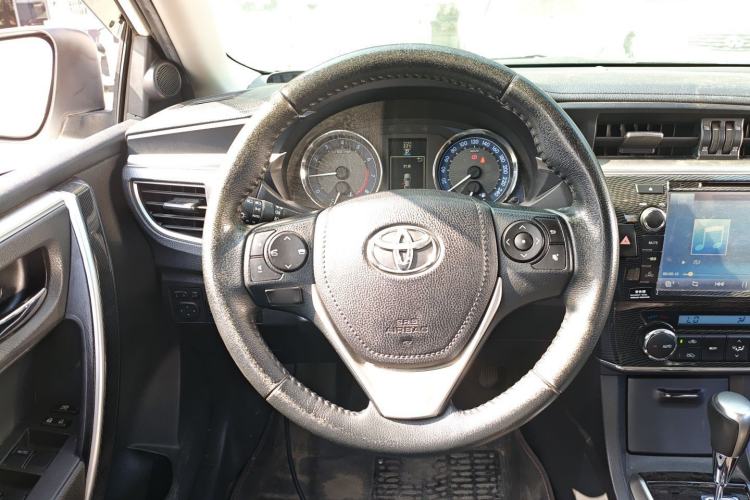 Used Toyota Corolla 2014 1.8L CVT GLX-i