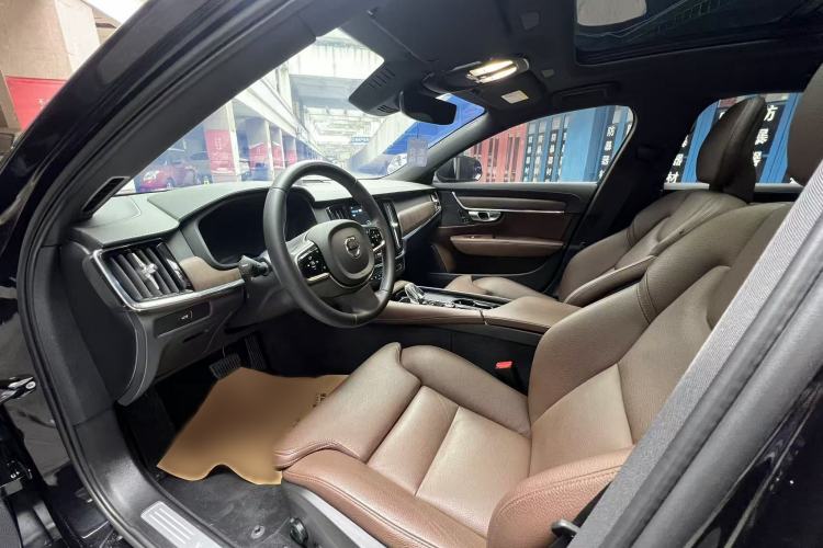 Used Volvo S90 2024 B5 Zhiyuan Luxury Edition