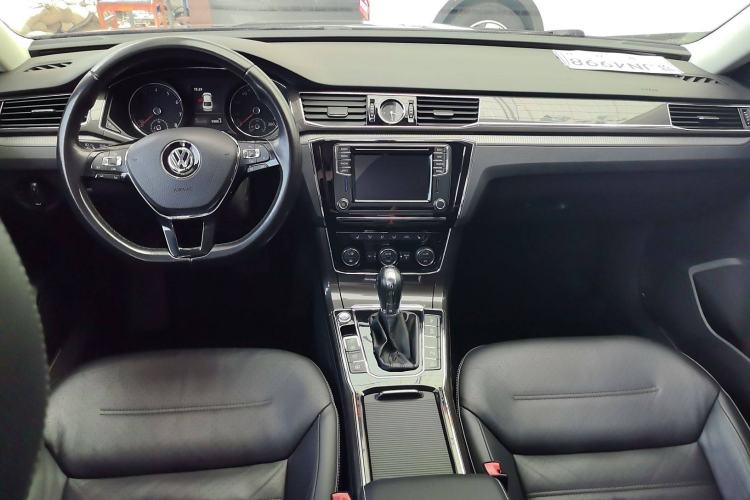 Used Volkswagen Passat 2016 380TSI DSG Prestige Edition
