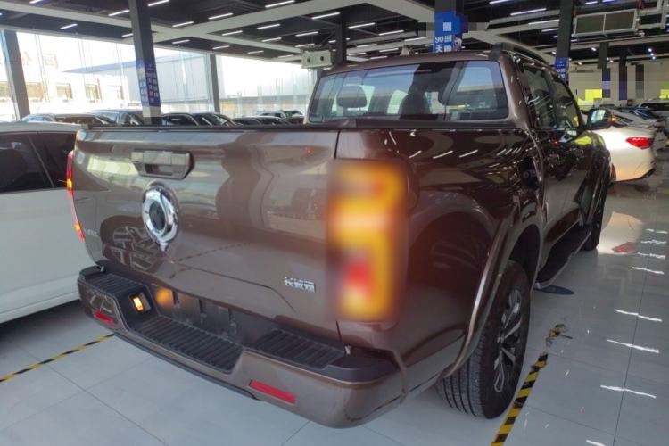 Used Great Wall Poer 2023 2.0T Passenger Version Automatic Diesel 4x4 Sporty GW4D20M
