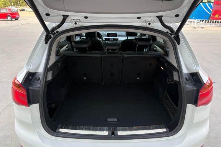 Used BMW X1 2016 sDrive18Li Premium Edition
