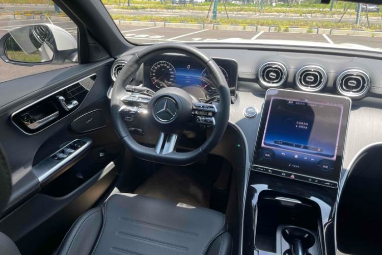 Used Mercedes-Benz C-Class 2023 Second Facelift C 260 L Sport Edition
