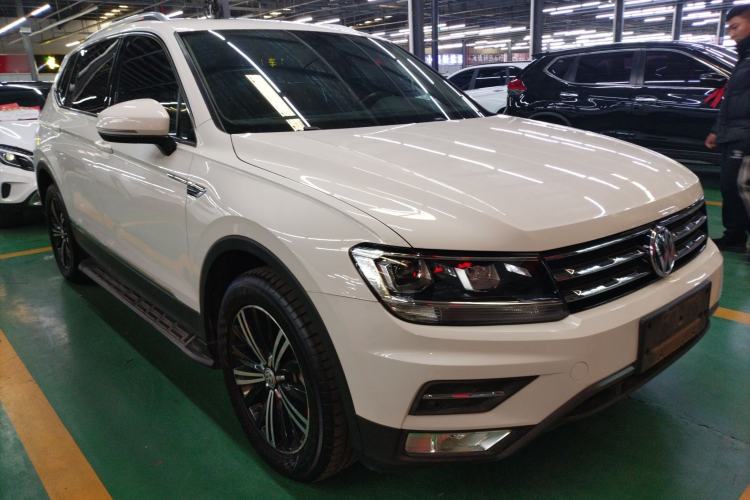 Used Volkswagen Tiguan L 2019 330TSI Automatic Two-Wheel Drive Panoramic Comfort Edition China V Standard
