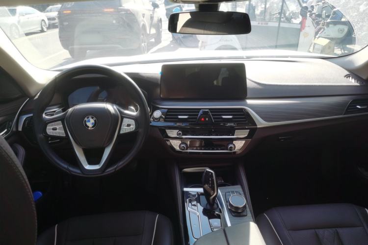 Used BMW 5 Series 2022 Second Facelift 530Li Leading Edition Luxury Package