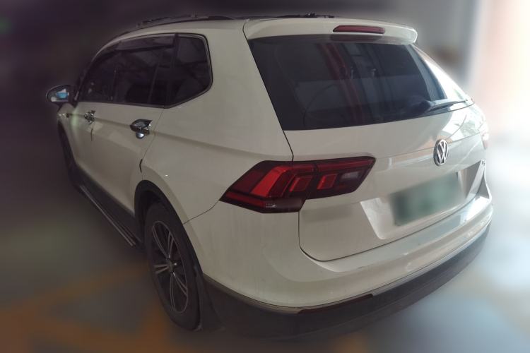 Used Volkswagen Tiguan L 2019 330TSI Automatic Two-Wheel Drive Panoramic Comfort Edition China VI Standard
