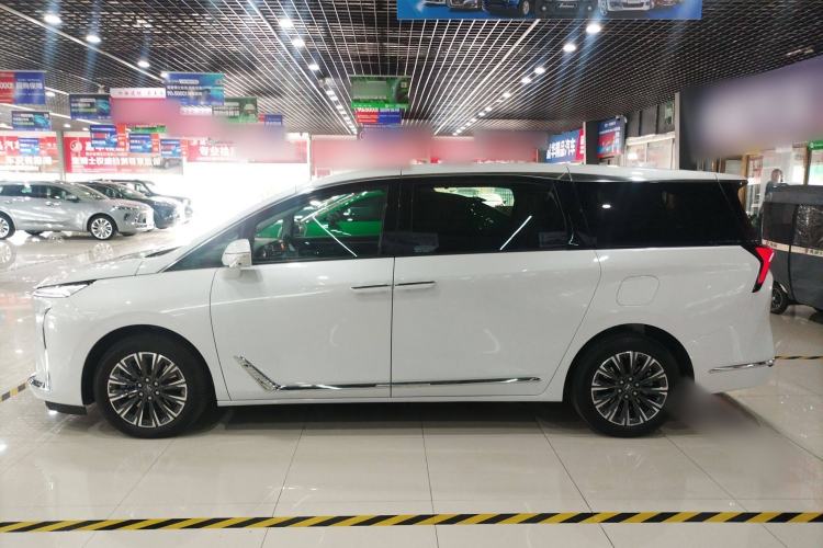 Used Buick GL8 2025 Lu Zun Deluxe Edition
