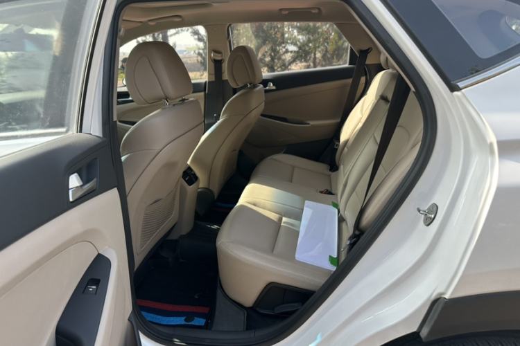 Used Hyundai Tucson 2015 1.6T Dual-Clutch Two-Wheel-Drive Smart Model