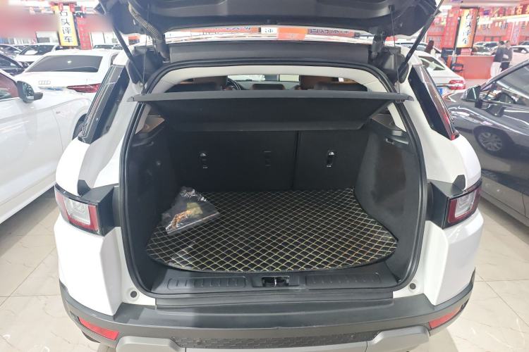 Used Land Rover Range Rover Evoque 2018 240PS PURE Style Edition
