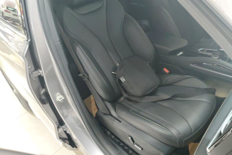 Used Geely Auto Monjaro L 2024 2.0TD DCT EVO Two-Wheel Drive Prestige Version
