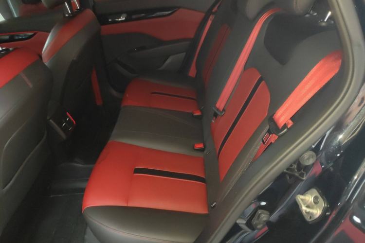 Used Dongfeng Aeolus Yixuan 2021 230T Automatic Chasing Shadow Edition
