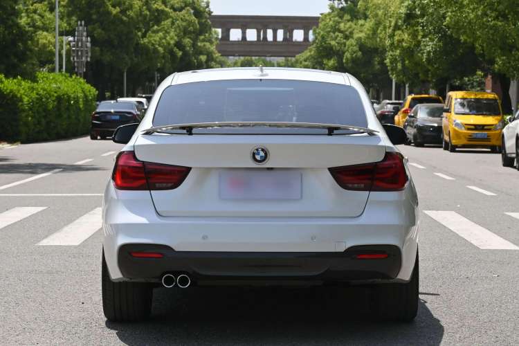 Used BMW 3 Series GT 2019 320i M Sport Package
