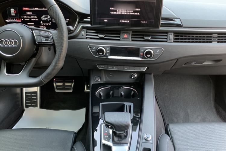 Used Audi A4L 2024 40 TFSI Luxury Dynamic Edition