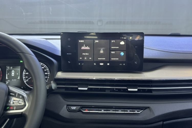 Used Geely Auto Vision X3 2021 PRO 1.5L CVT Deluxe Model
