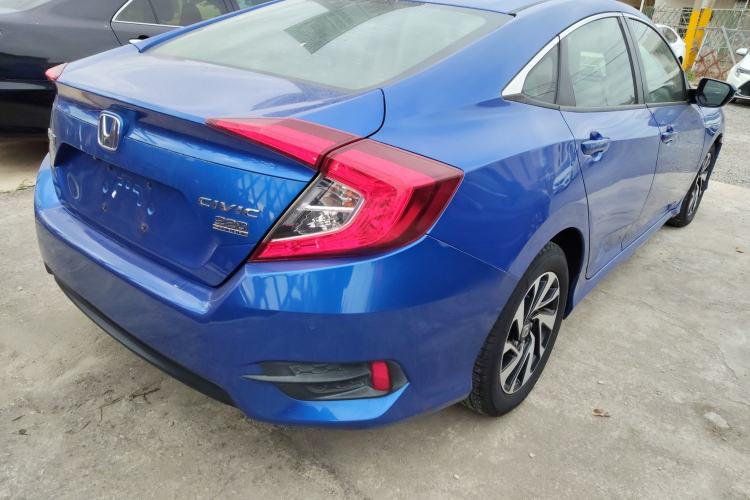 Used Honda Civic 2016 220TURBO CVT Luxury Edition
