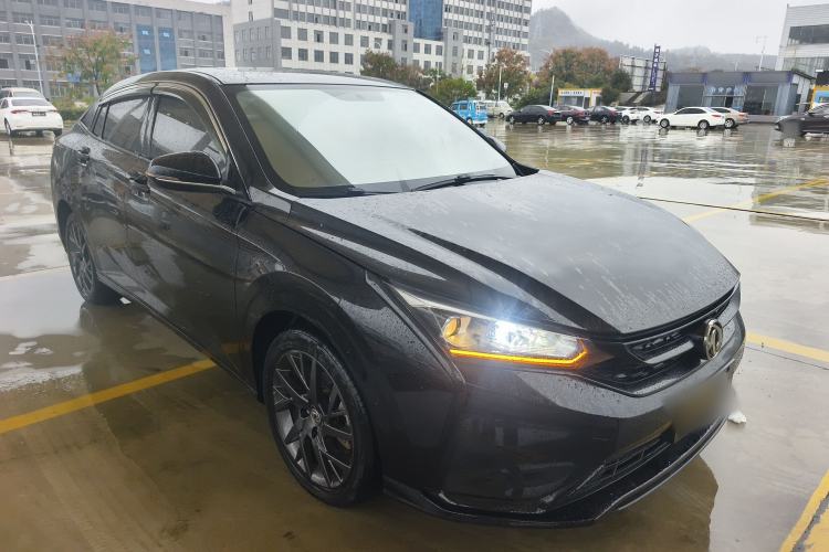 Used Dongfeng Aeolus Yixuan 2020 230T Automatic Glare-Proof Dark Knight Edition
