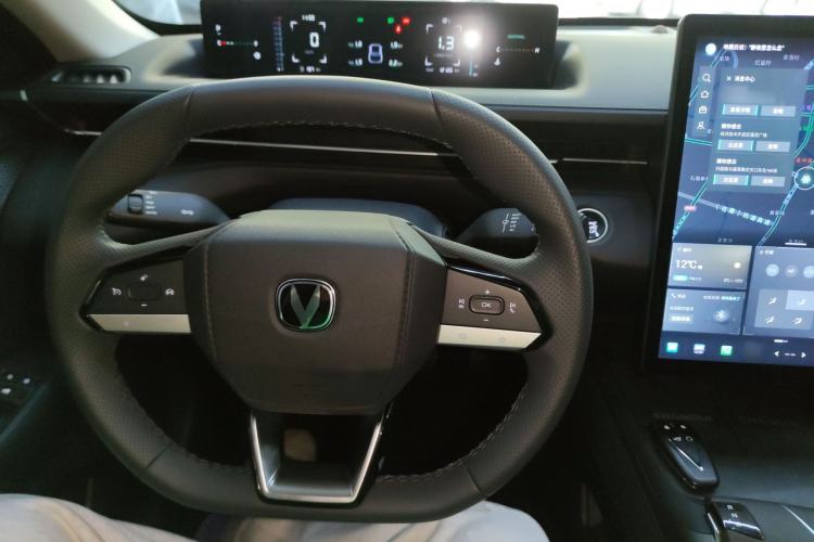 Used Changan Eado 2025 Blue Whale 1.5T 500Bar Prestige Model