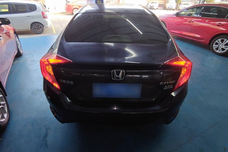 Used Honda Civic 2016 220TURBO CVT Luxury Edition