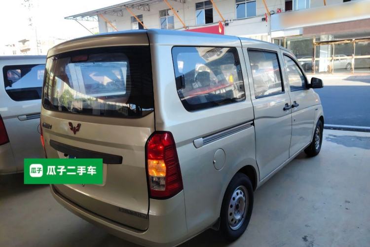 Used Wuling Rongguang V 2016 1.5L Practical Version
