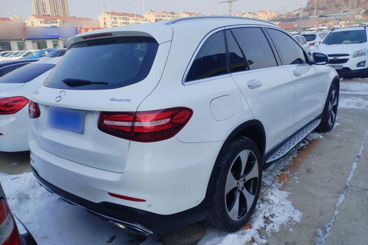 Used Mercedes-Benz GLC 2017 GLC 300 4MATIC Luxury Model