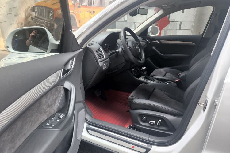 Used Audi Q3 2018 30th Anniversary Edition 35 TFSI quattro all-wheel-drive sport model
