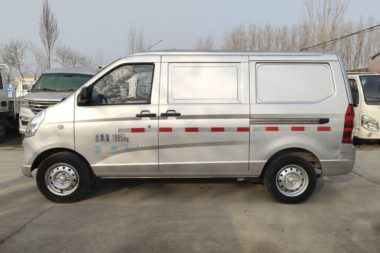 Used Wuling Rongguang S 2023 1.5L Basic Enclosed-Window Vehicle 2 Seats