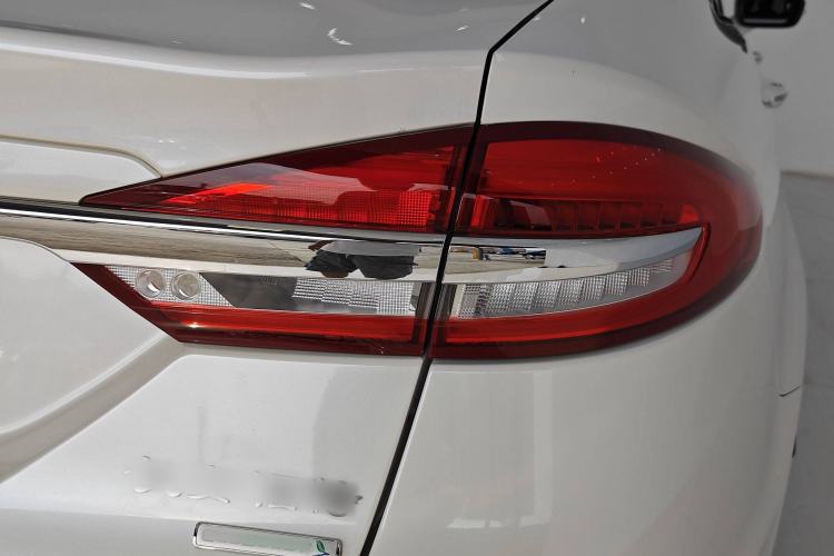 Used Ford Mondeo 2017 EcoBoost 180 Stylish Model
