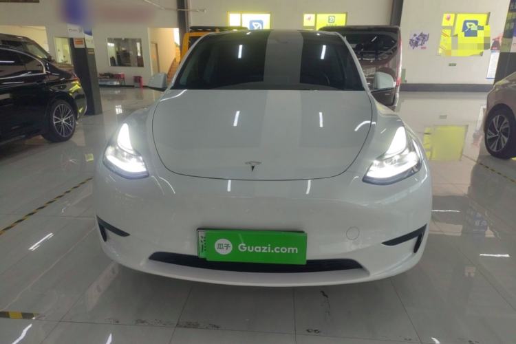 Used Tesla Model Y 2024 Rear-Wheel-Drive Version
