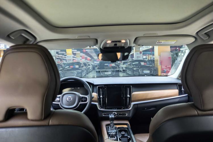 Used Volvo S90 2020 T5 Zhiyi Luxury Edition
