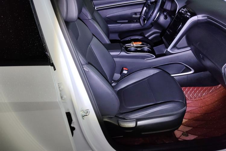 Used Hyundai Tucson 2023 Tucson L 1.5T Automatic Two-Wheel Drive DLX Luxury Edition
