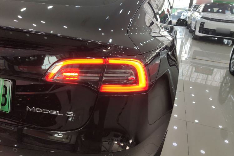 Used Tesla Model 3 2022 Rear-Wheel-Drive Version
