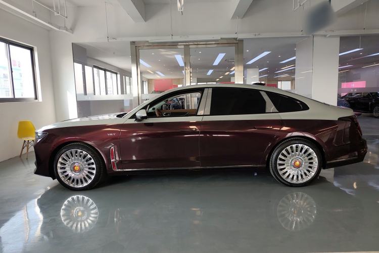 Used Hongqi H9 2025 2.0T Two-Wheel-Drive Flagship Private Enjoyment Style 5 Seats