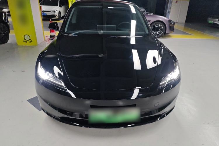 Used Tesla Model 3 2023 Long-Range All-Wheel-Drive Version