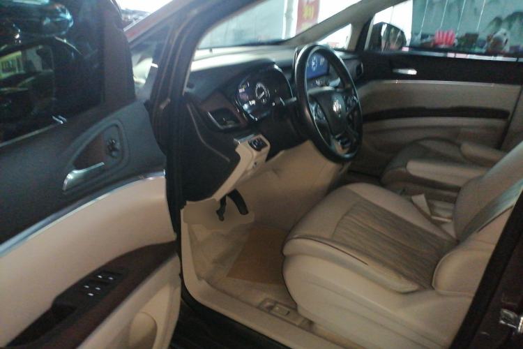 Used Buick GL8 2022 Land Business Class 652T Luxury Model
