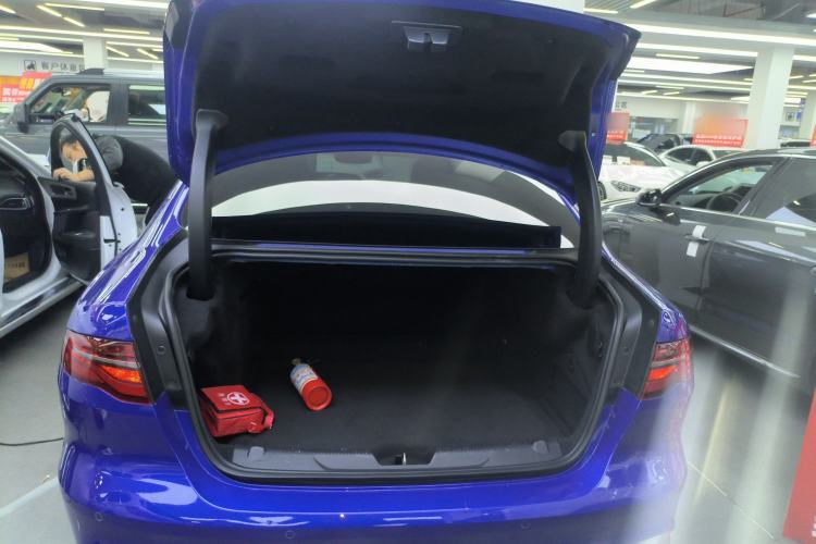 Used Jaguar XEL 2021 2.0T 250 PS S Progressive Elegance Edition
