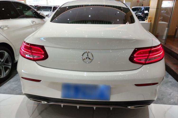 Used Mercedes-Benz C-Class 2017 Facelift C 200 Coupe
